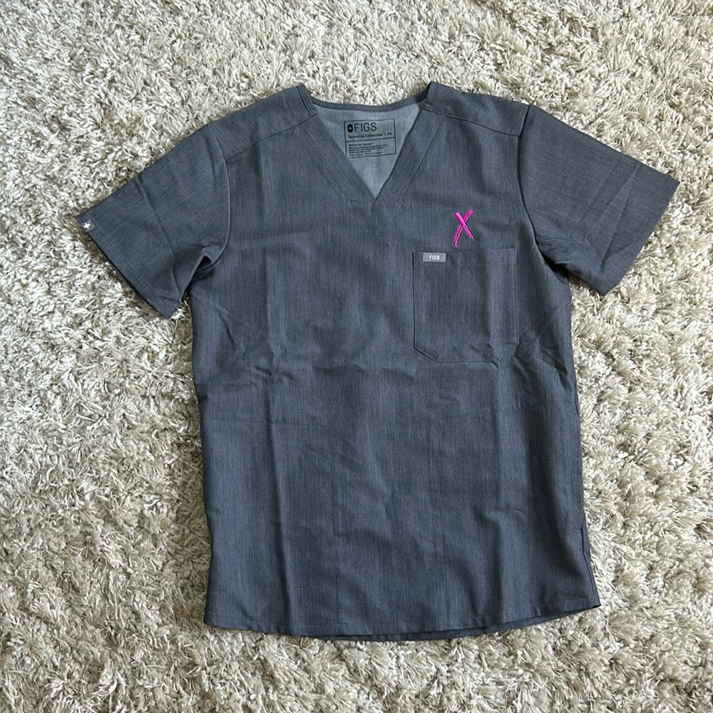 FIGS scrub top